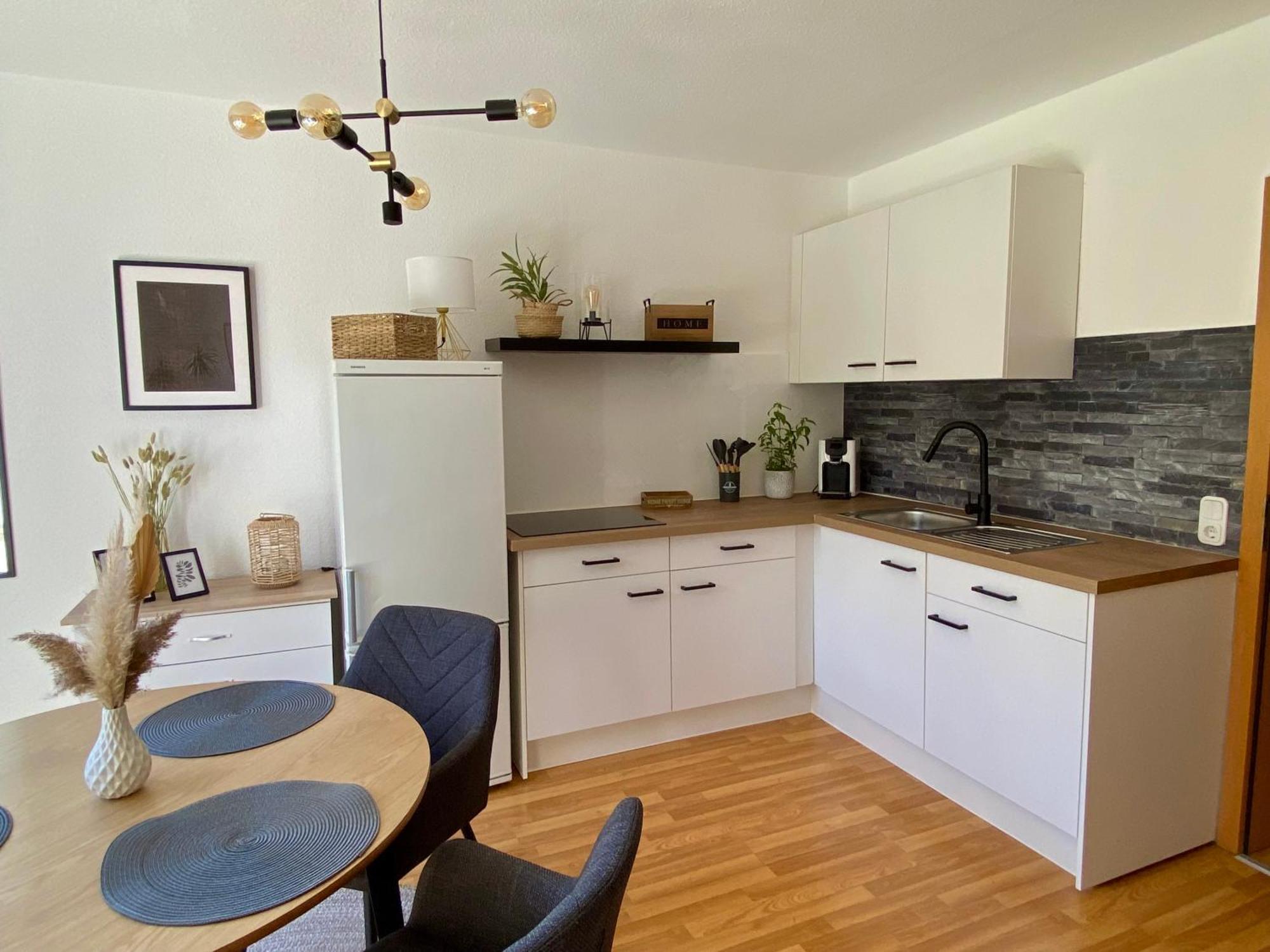 Stilvolles Appartement Ена Экстерьер фото
